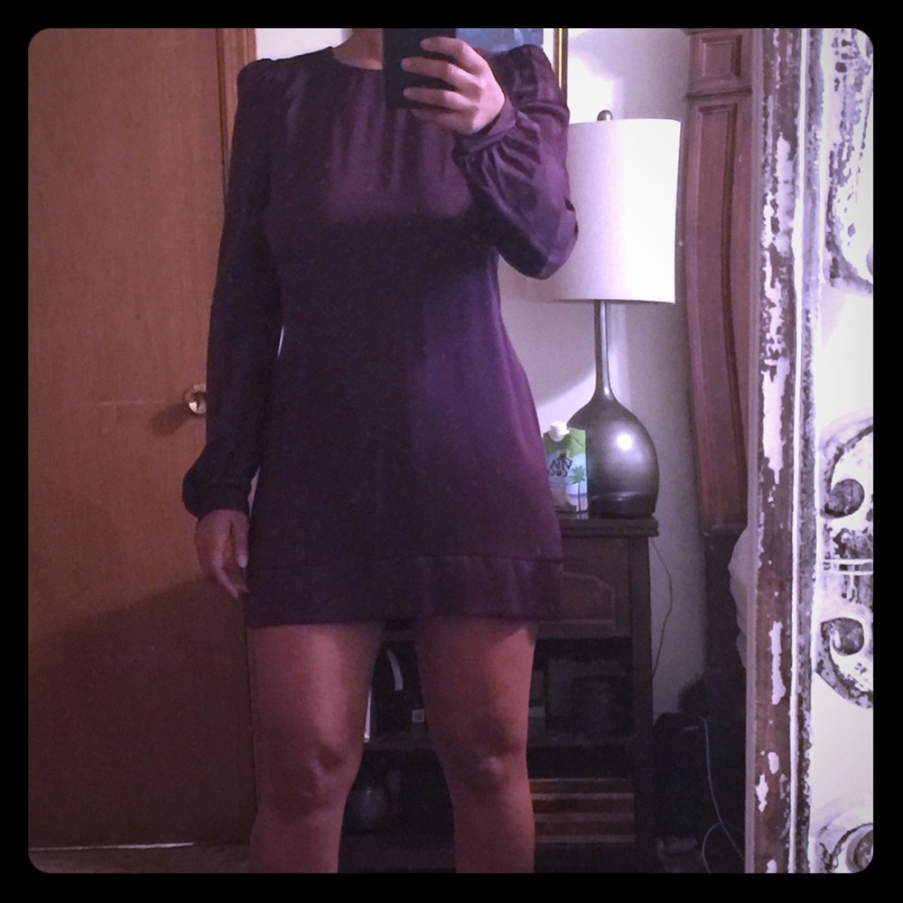 French Connection size 6 dress with zipper in back